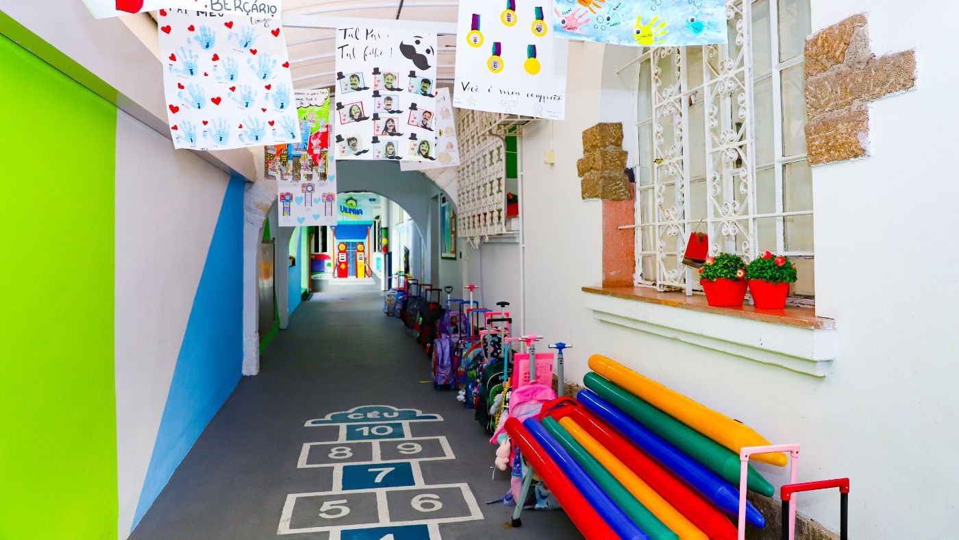 O segredo para uma adaptação escolar tranquila começa no acolhimento