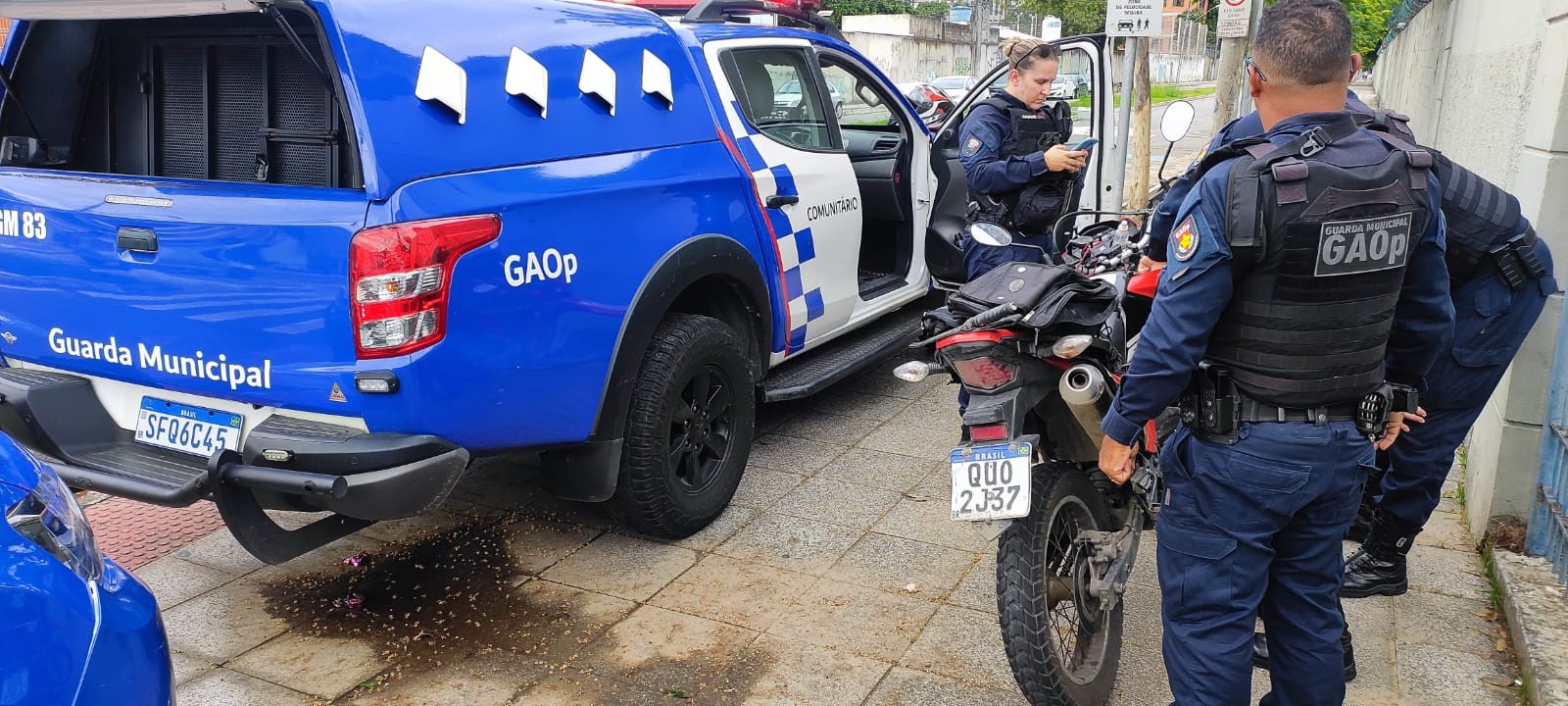 Homem é preso com moto clonada enquanto recolhia dinheiro de dízimo em Vitória