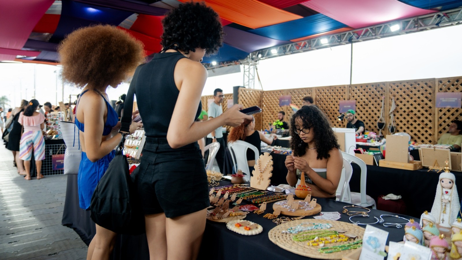 Verão Fortaleza 300 reúne música, esportes e feiras na orla da capital; veja a programação