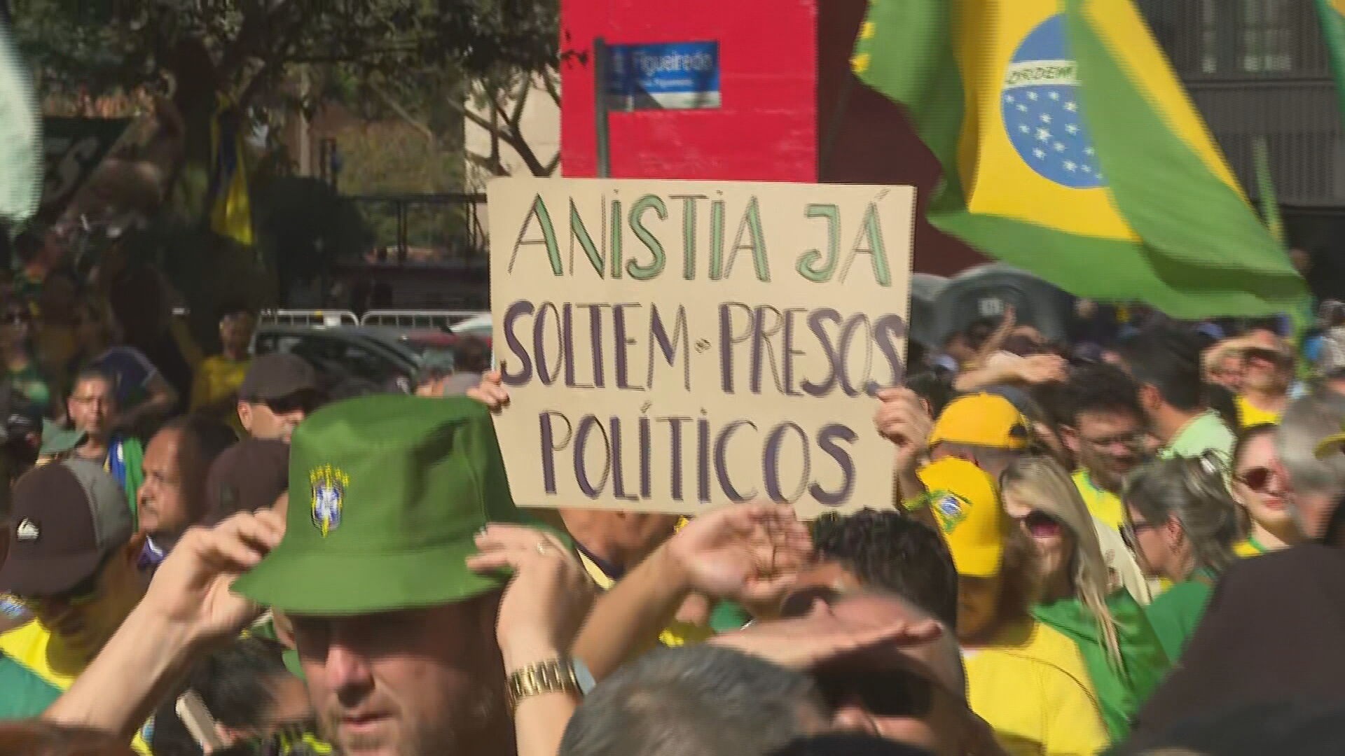 No ápice, ato pró-Bolsonaro na Av. Paulista reuniu 37,6 mil pessoas, segundo metodologia da USP