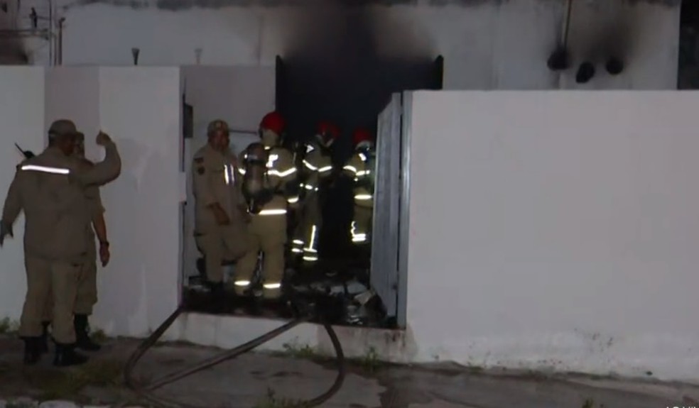 Incêndio atinge anexo do Trauminha de Mangabeira, em João Pessoa — Foto: Reprodução/TV Cabo Branco