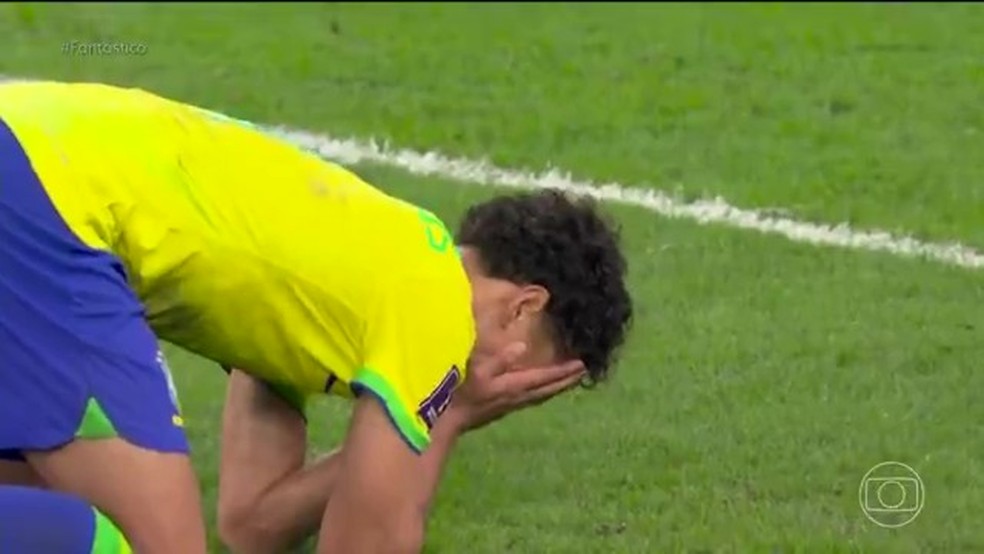 Esposa de Marquinhos relembra apoio após pênalti que eliminou Seleção na Copa do Catar — Foto: Reprodução/TV Globo