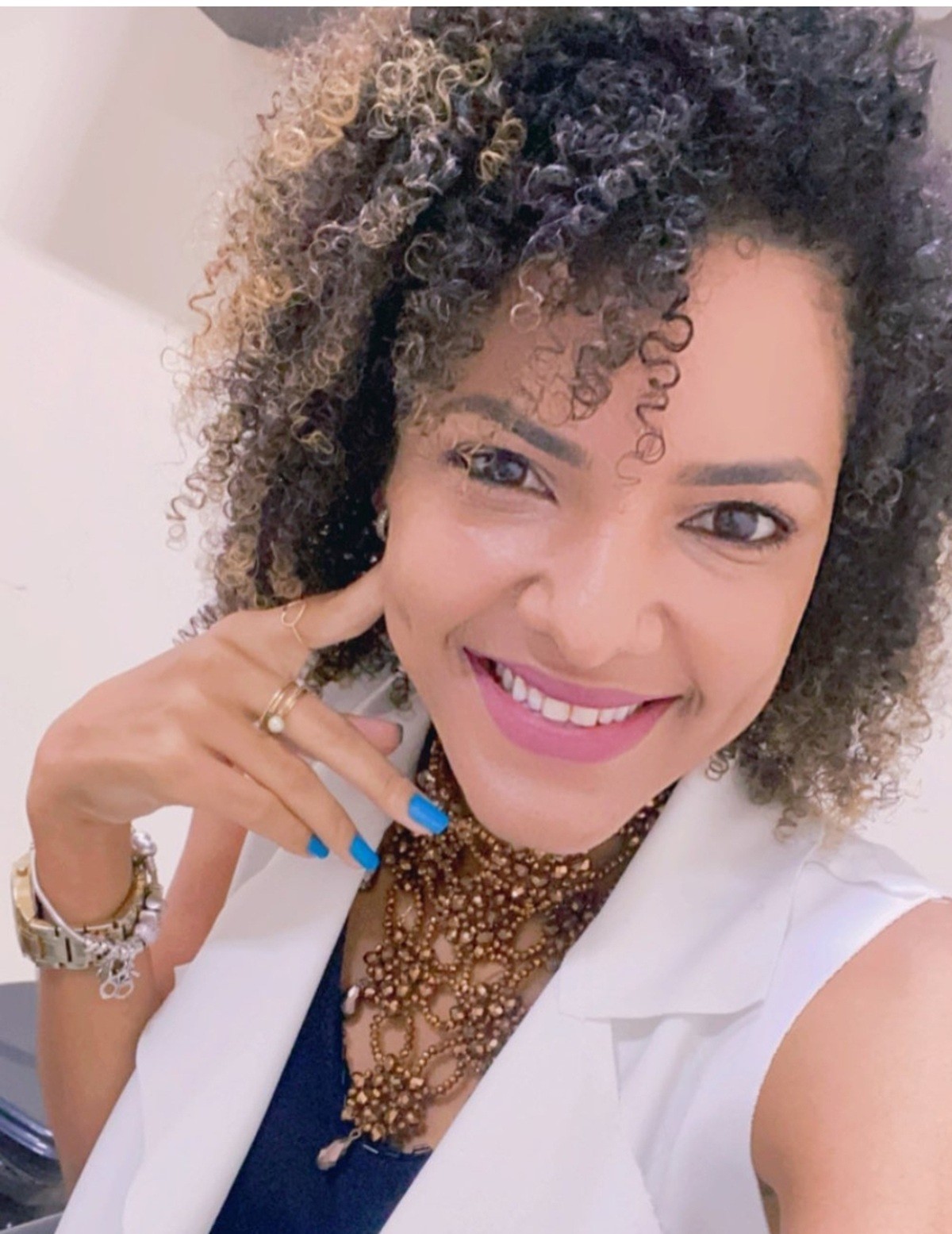Quem era a advogada morta ao passear com cachorro em Maceió