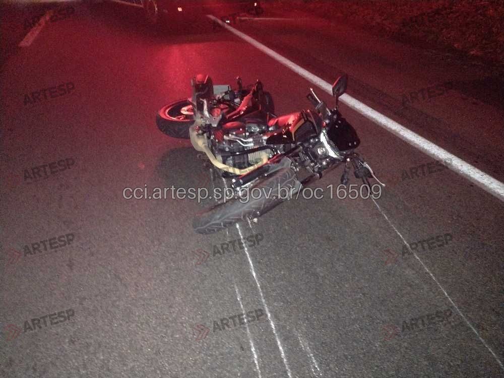 Mulher morre ao ser atropelada por motociclista em rodovia de Jundiaí