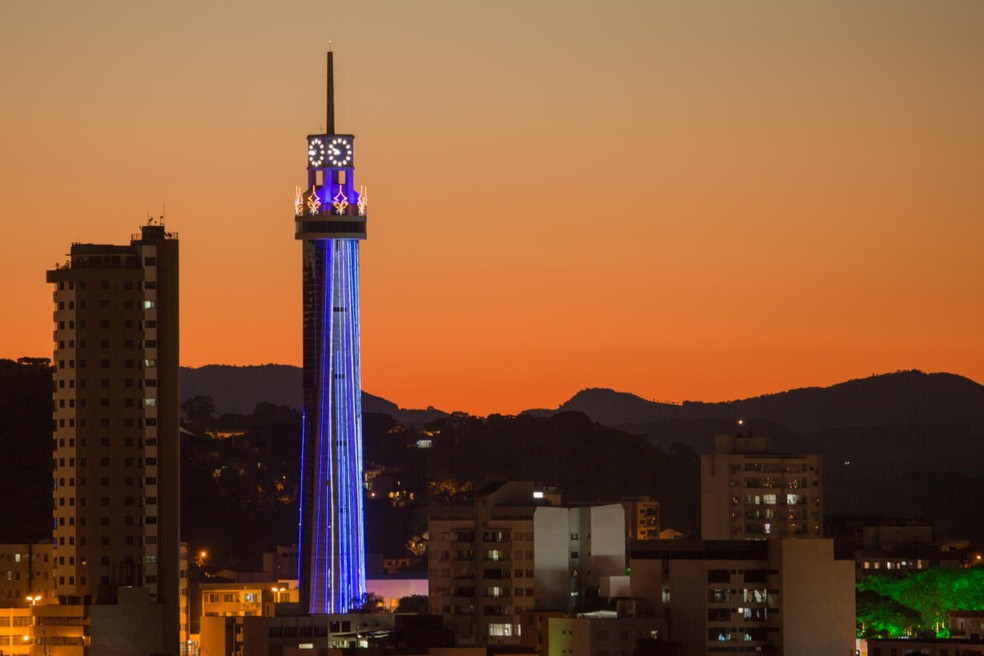 Torre da Concatedral de Francisco Beltrão é reaberta nesta quinta-feira  (16), Oeste e Sudoeste