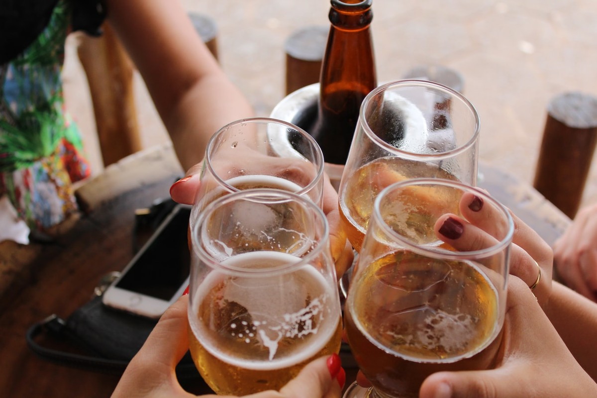 Cerveja é o que não pode faltar para um dia de calor 