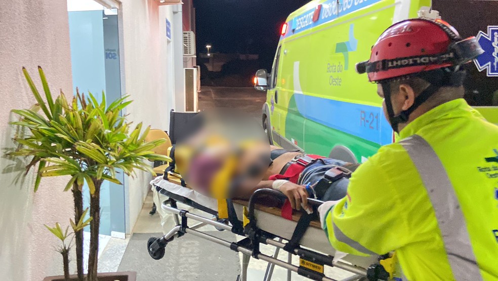 Motorista foi encaminhado ao Hospital Regional de Sorriso (MT) — Foto: Divulgação