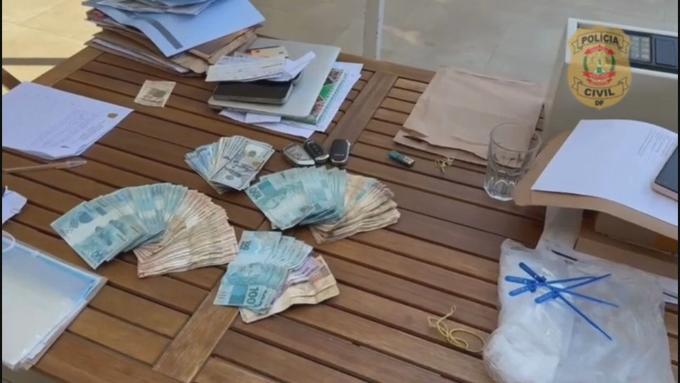 Polícia do DF faz operação para combater fraudes fiscais — Foto: PCDF