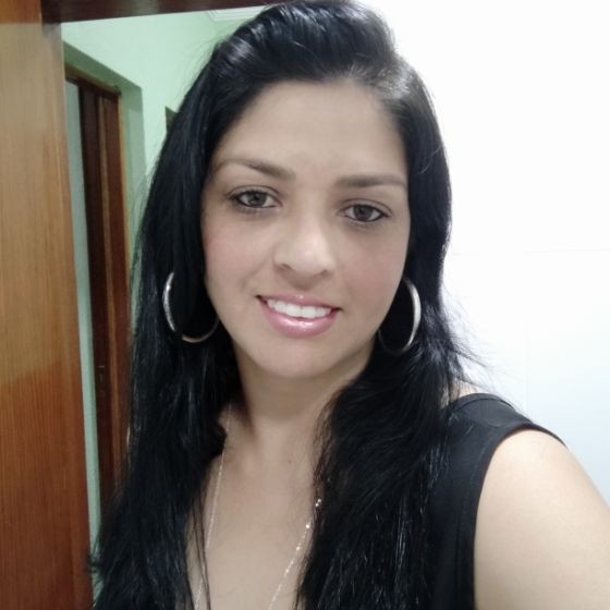 Quem é a servidora presa suspeita de envolvimento no desvio de 220 armas de delegacia de MG