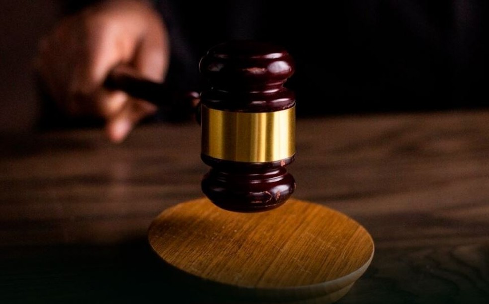 Justiça condena homem a 20 anos de prisão por estuprar várias vezes a filha adolescente em Martinópole. — Foto: MPCE/ Divulgação