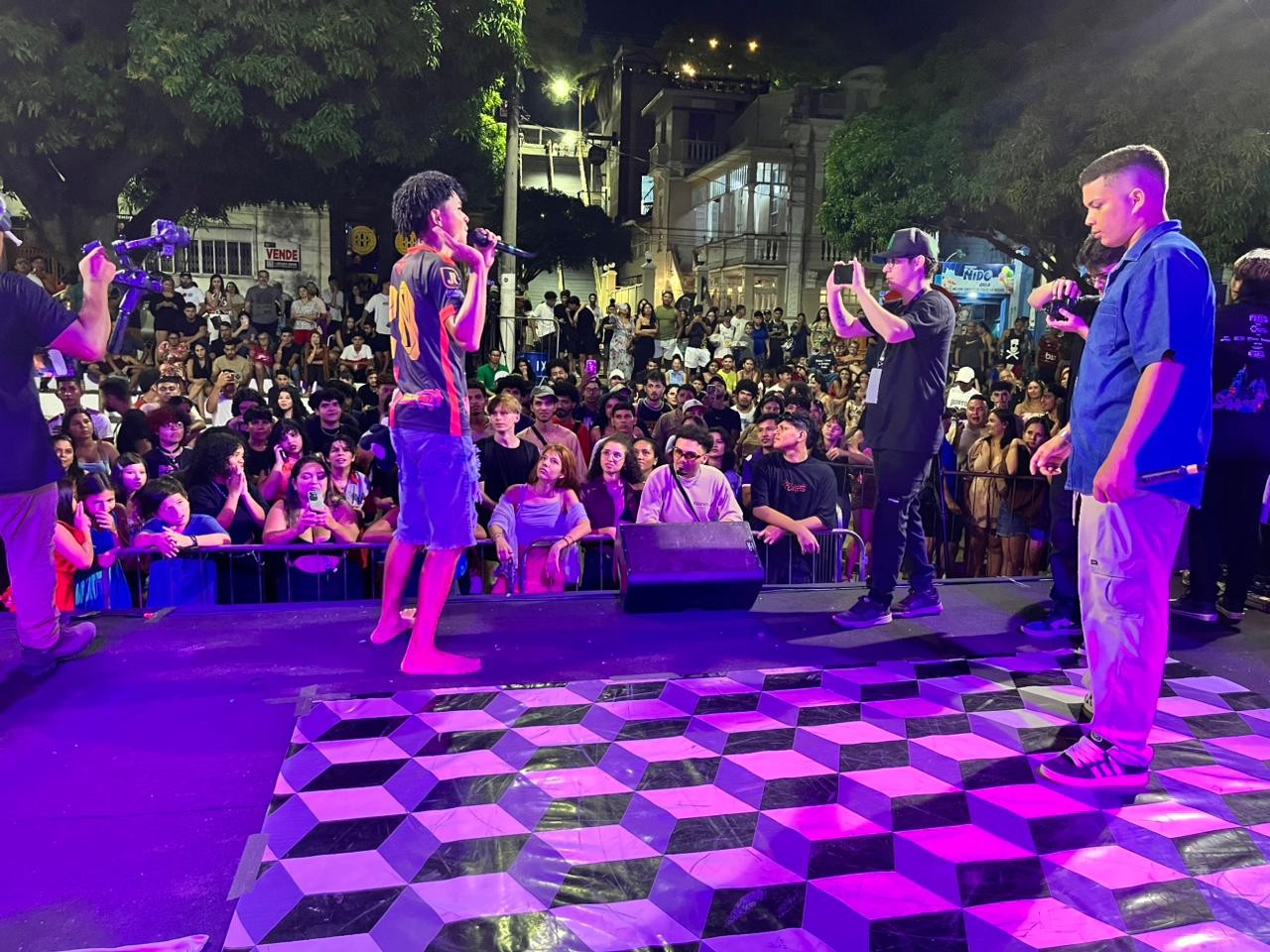 Rima Santarém 2025 encerra com praça lotada e consagra o hip hop como potência cultural da Amazônia