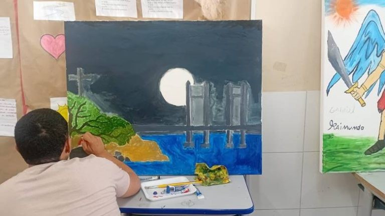 Obras artistícas criadas por jovens da Case Petrolina serão expostas no River Shopping