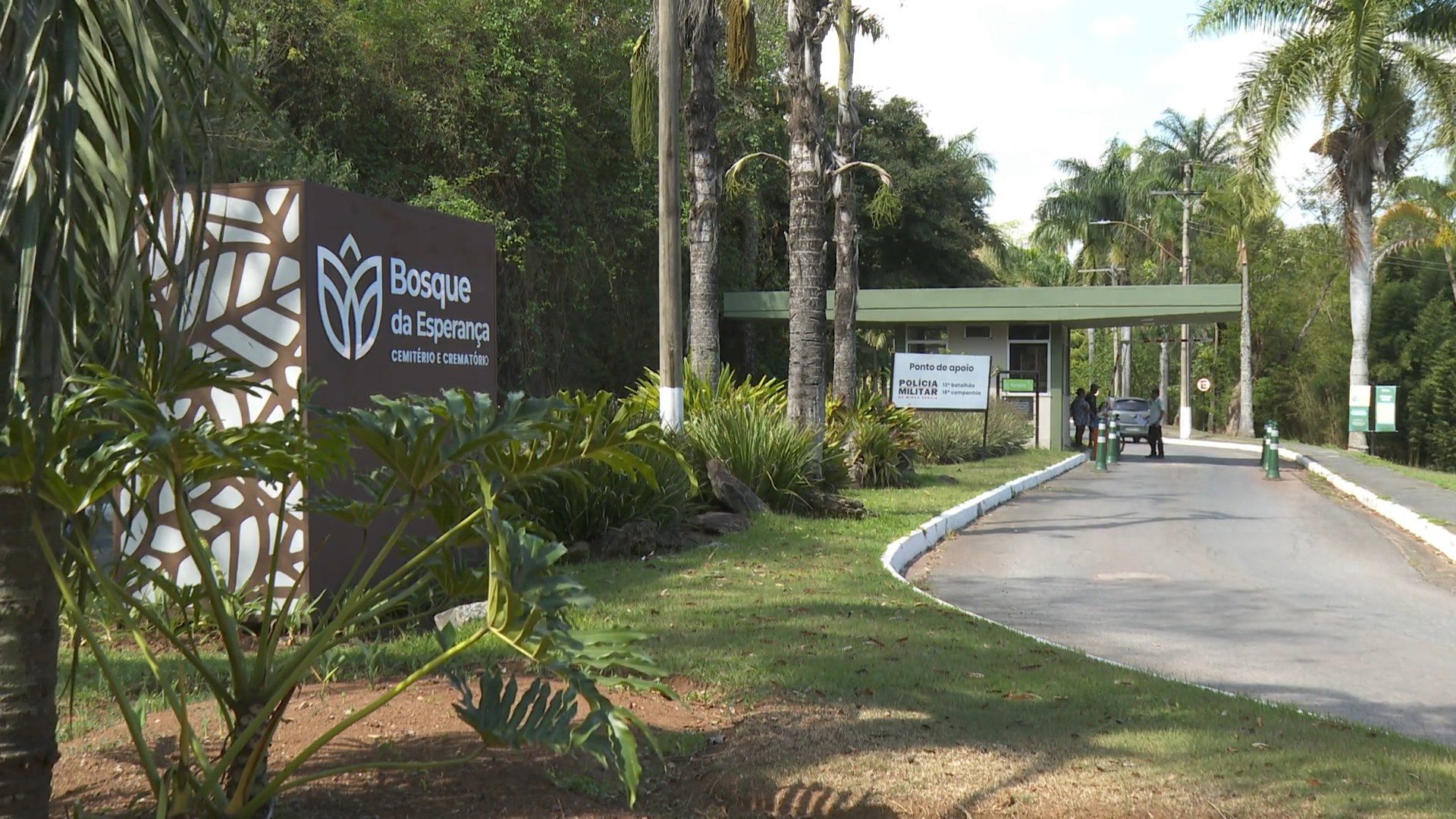Empresário mineiro Bruno Avelar é enterrado em BH; velório foi marcado por comoção e presença de personalidades
