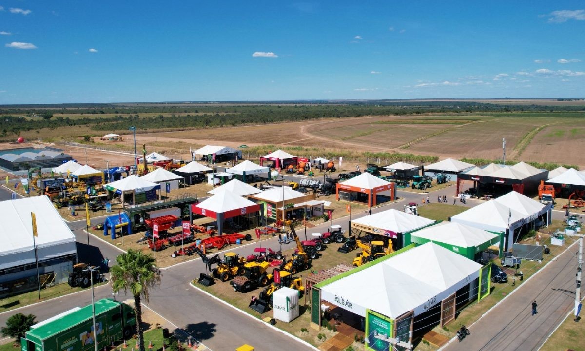 Cerimônia com a presença de Jerônimo Rodrigues e outras autoridades dá início à Bahia Farm Show 2025