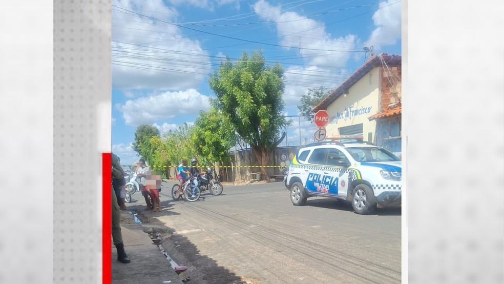 Criminosos fingem ser policiais e matam homem a tiros em casa na Zona Sudeste de Teresina — Foto: Reprodução