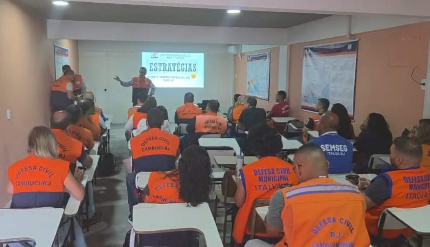 
Itaperuna sedia encontro técnico que reúne Defesas Civis do Norte e Noroeste Fluminense