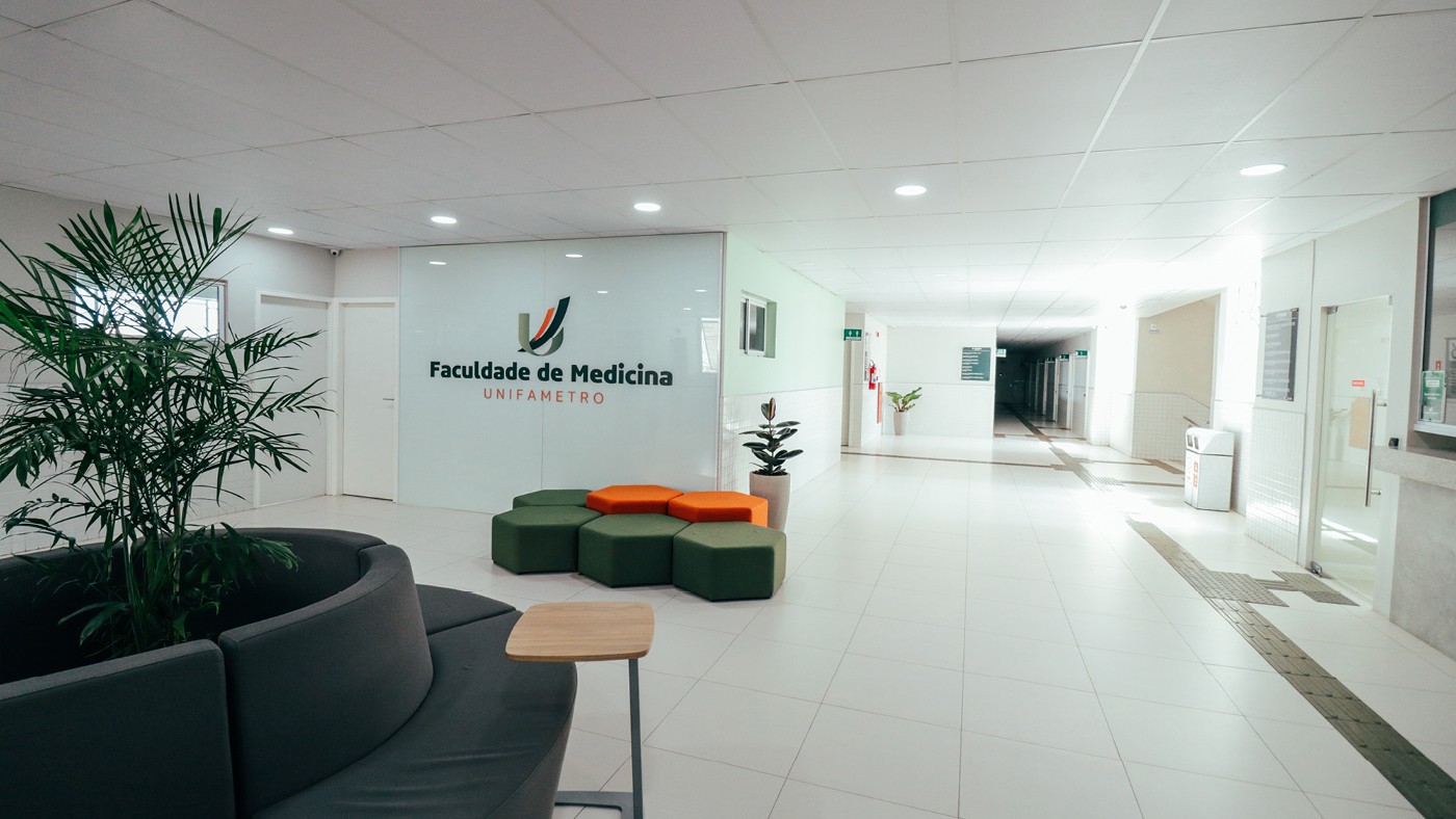 Unifametro lança curso de medicina com foco em inovação e humanismo