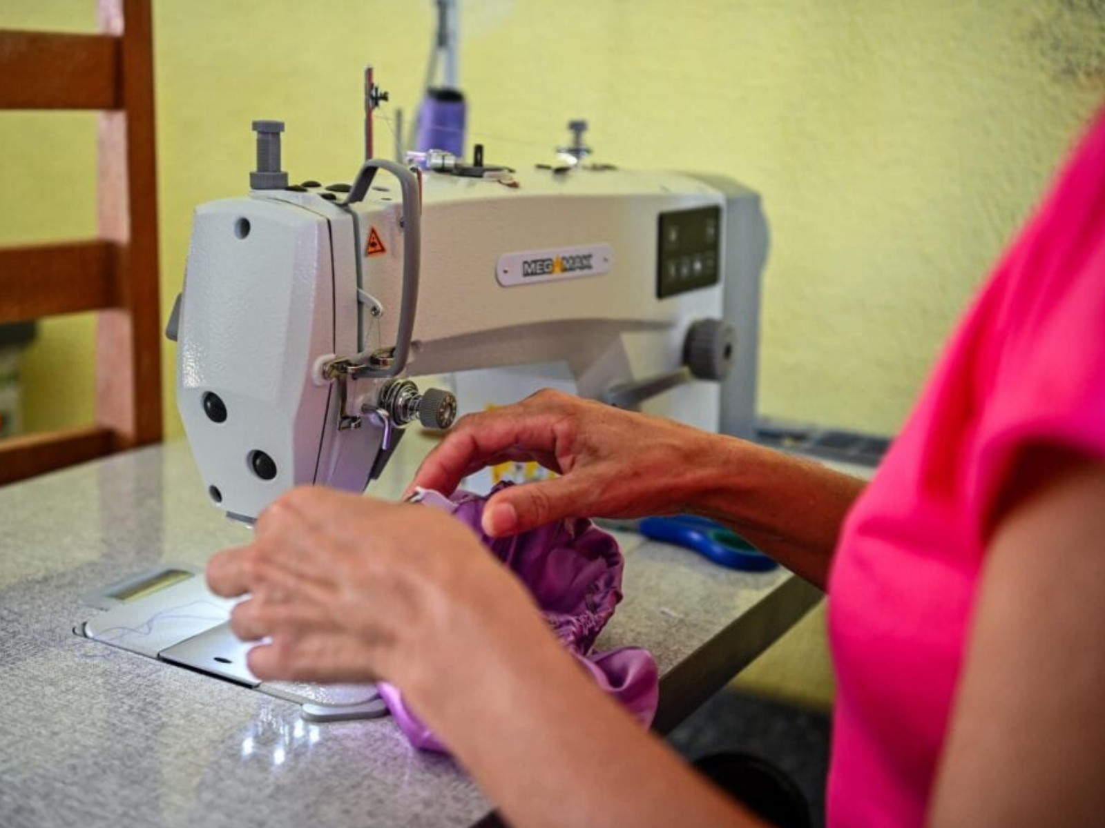 Acre tem segundo mês seguido com saldo de mais de mil vagas de emprego em abril