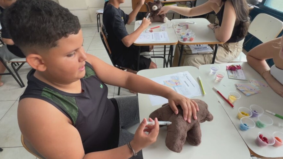 Crianas aprendem a importncia dos cuidados com a sade em projeto de Rio Preto (SP)  Foto: Reproduo/TV TEM