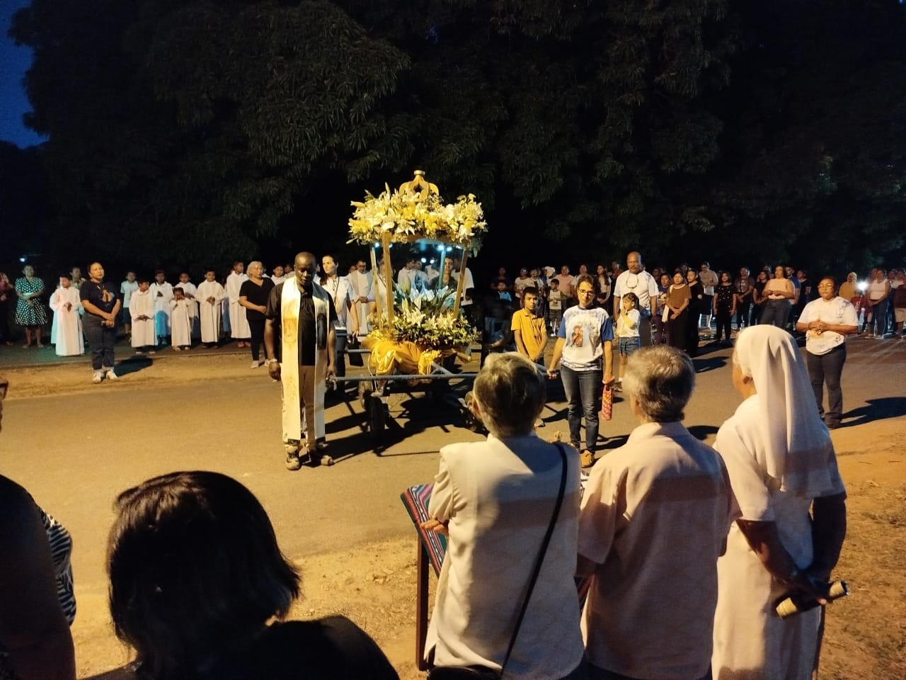 Fiéis celebram Nossa Senhora de Nazaré em Normandia durante o 69º Círio, inspirado em Belém