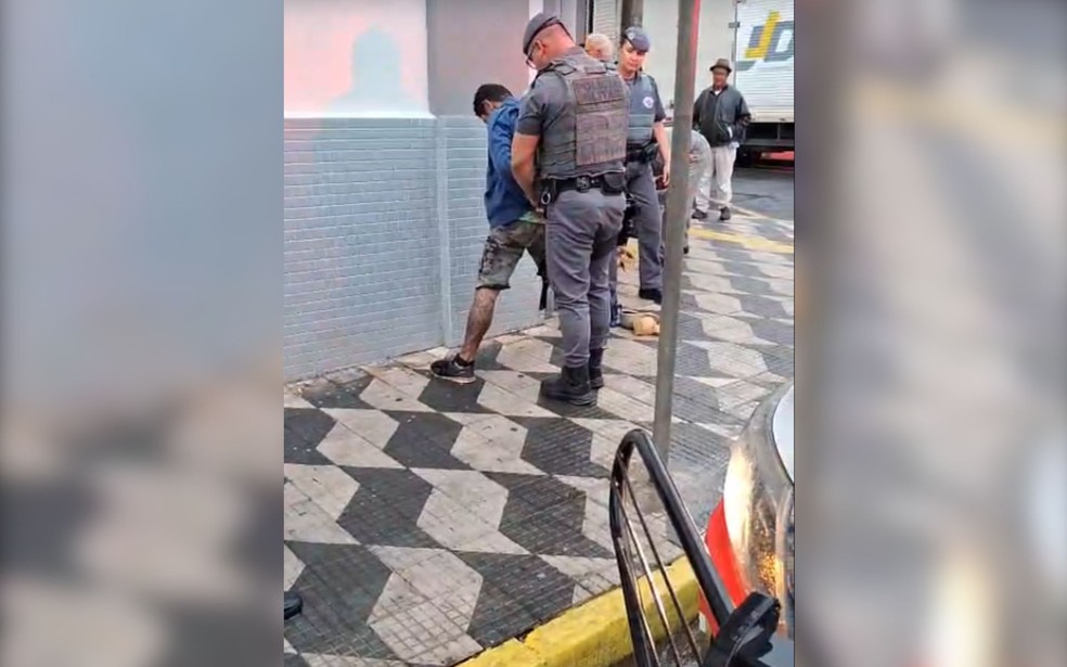 Suspeito foi detido pela Polícia Militar em Mirassol (SP) — Foto: Arquivo pessoal