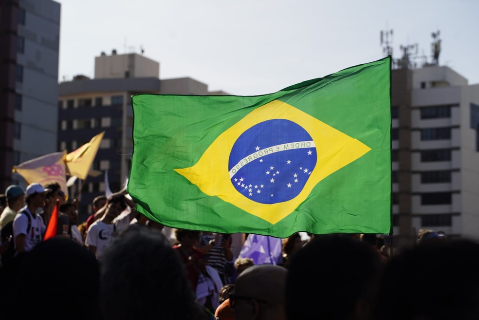 Manifestantes fazem ato contra PEC da Blindagem e PL da Anistia em Vitria  Foto: Fernando Madeira/Rede Gazeta