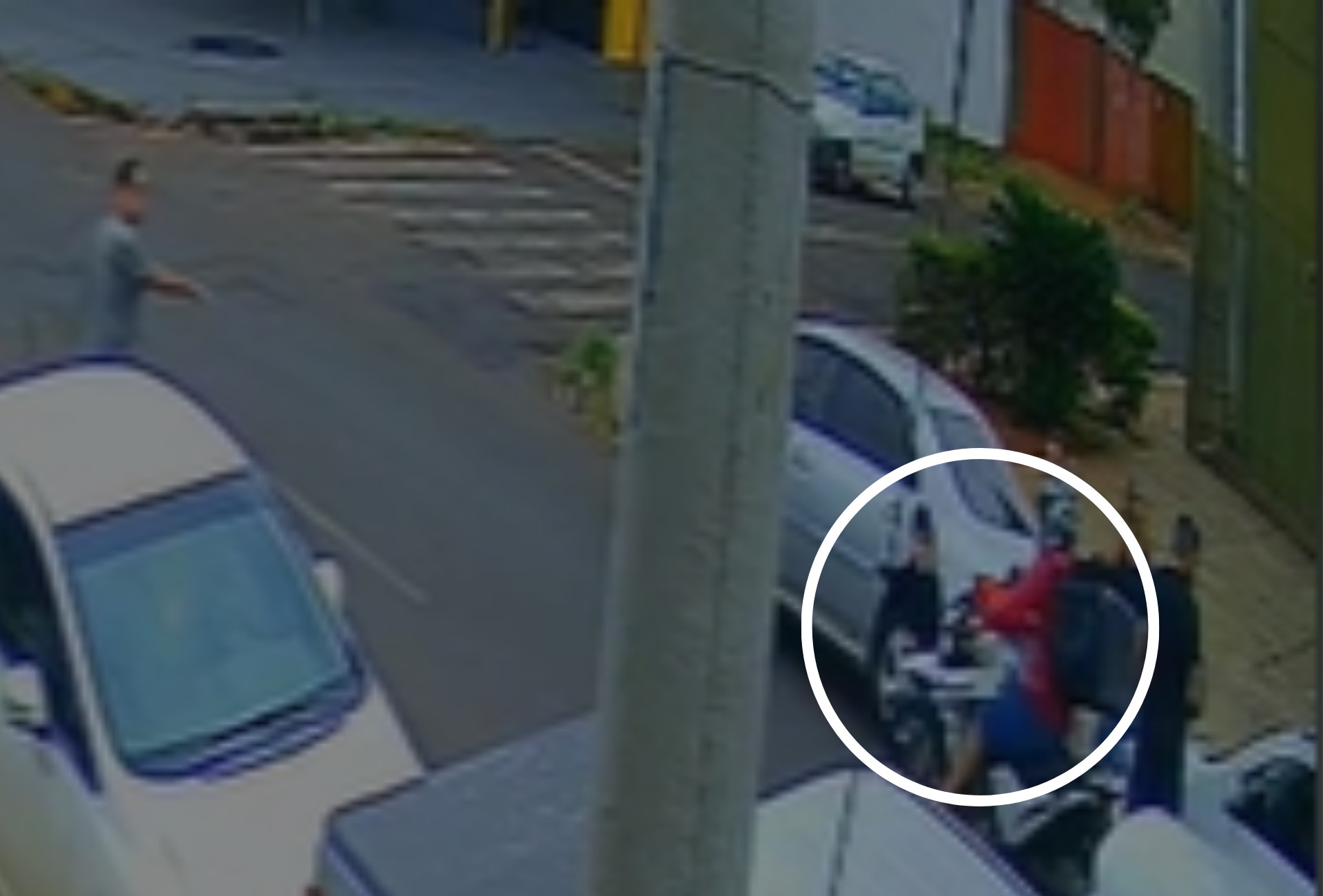 VÍDEO: Criança é atropelada por motociclista ao atravessar a Avenida Bom Pastor