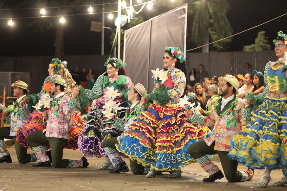 Apresenta&ccedil;&atilde;o Forrozarte no 14&deg; Festival de Quadrilhas Juninas de Uberl&atilde;ndia &mdash; Foto: Isabella Braga/Divulga&ccedil;&atilde;o