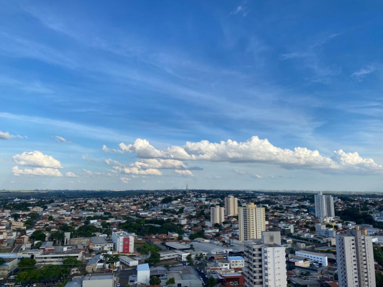 Tempo seco: umidade do ar pode chegar a 20% no interior de SP neste fim de semana, alerta Inmet