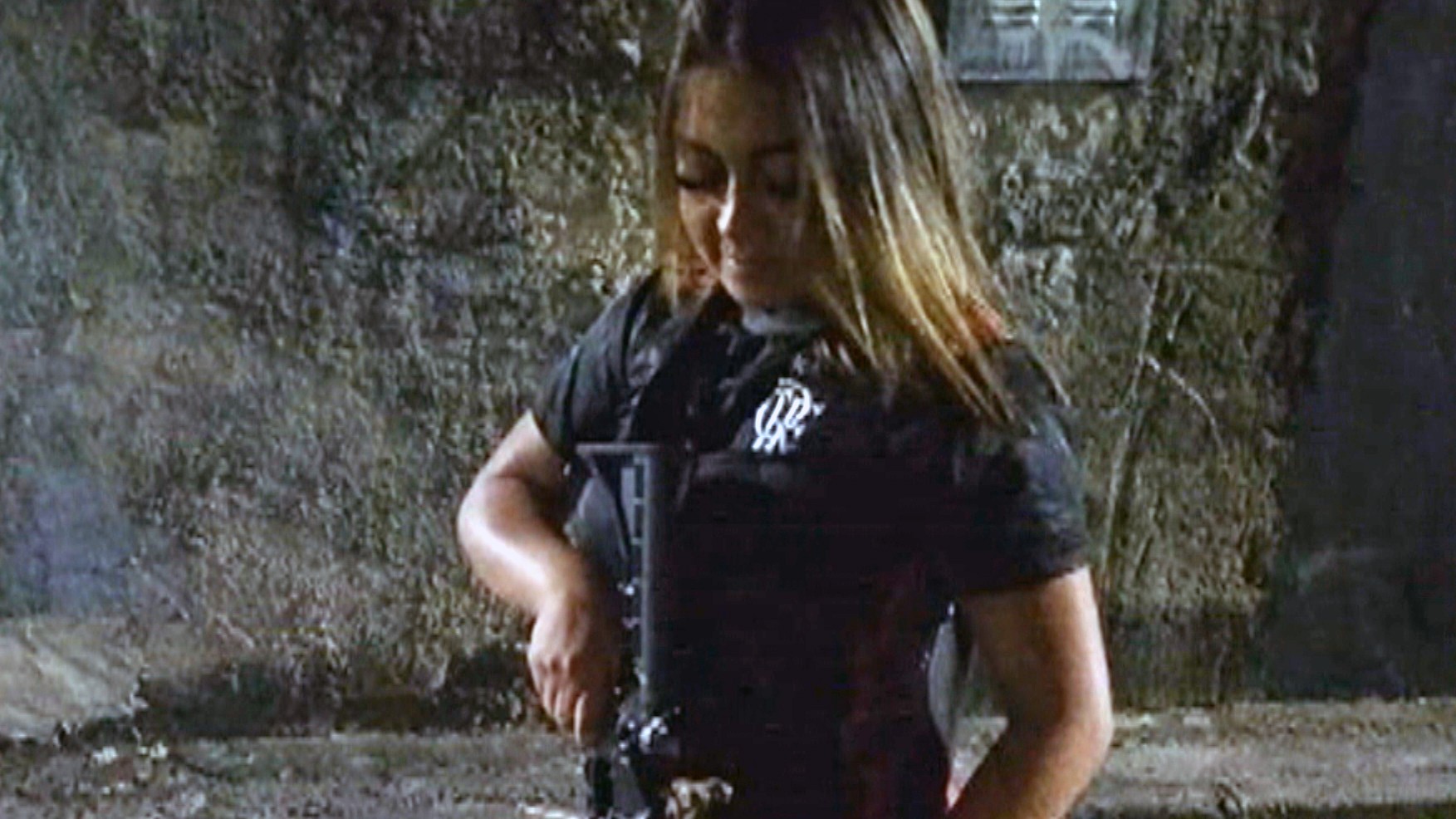 ‘Barbiezinha de Bangu’: ‘influenciadora do tráfico’ é presa na Zona Oeste do Rio