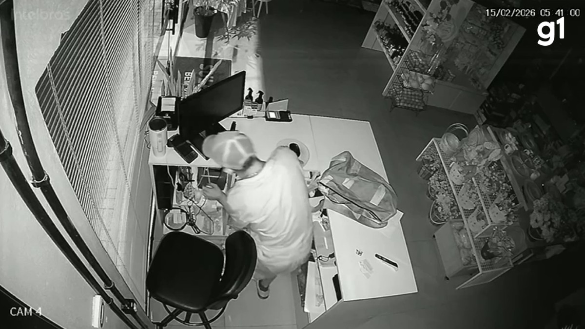 Bazar é alvo de três invasões em menos de 60 dias no RS; veja imagens