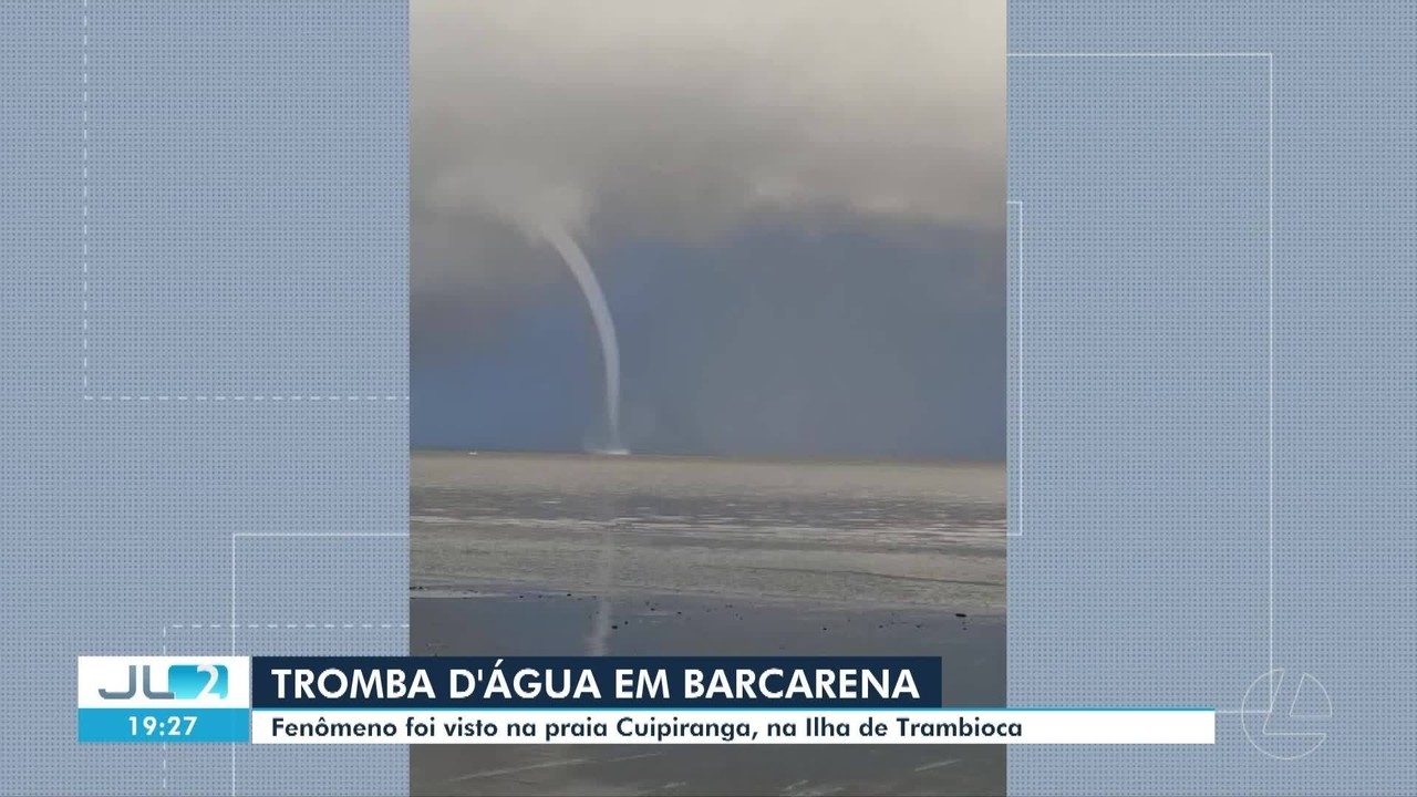 Tromba d’água é registrada por moradores em praia de Barcarena