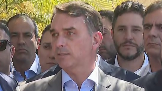 Flávio reforça que, se eleito, quer regra de fim reeleição já em seu governo