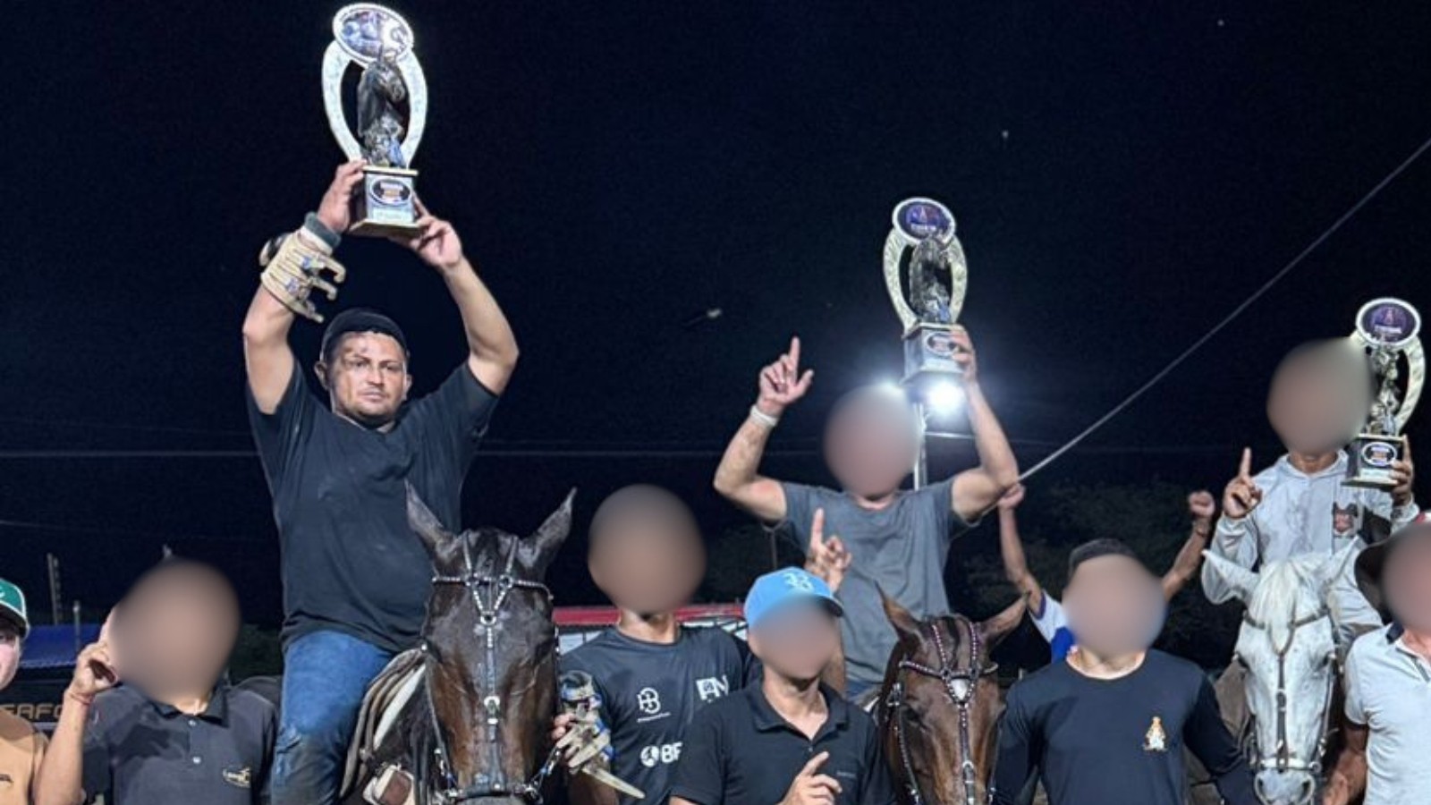 Campeão de vaquejada morto por recusar dividir o prêmio ganhou mil reais na competição