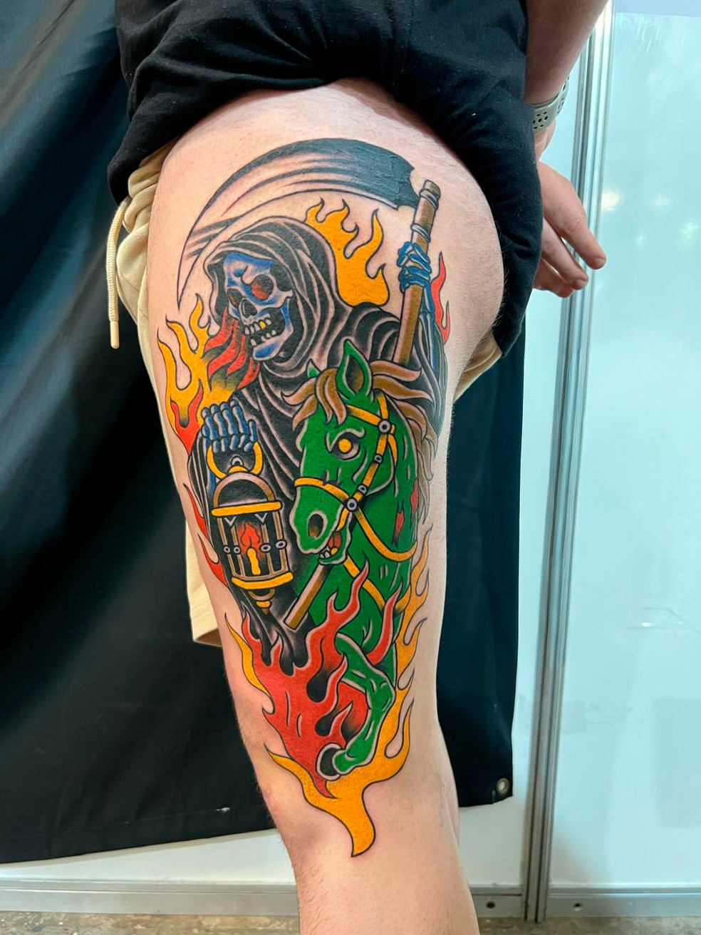 Paula Lopez venceu a categoria de estilo "Old School". — Foto: Divulgação/Tattoo Week