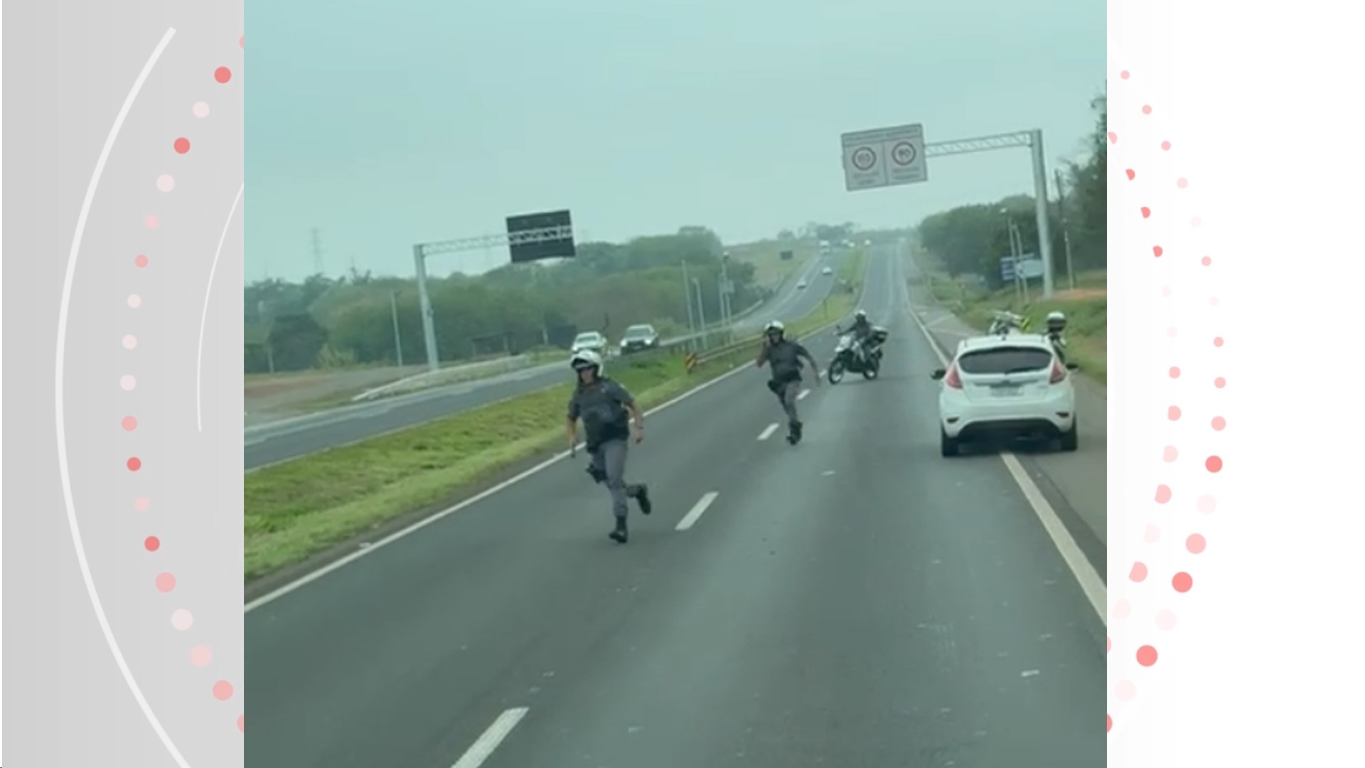 Vídeo mostra suspeitos de furto de veículo furando bloqueio policial na SP-304, em Santa Bárbara