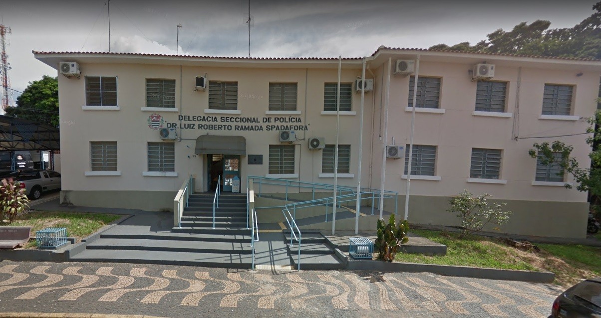 Homem é morto a tiros após discussão em comércio no interior de SP; suspeito fugiu