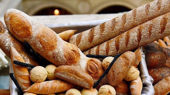 Comer pão francês é o mesmo que beber 1 latinha de cerveja