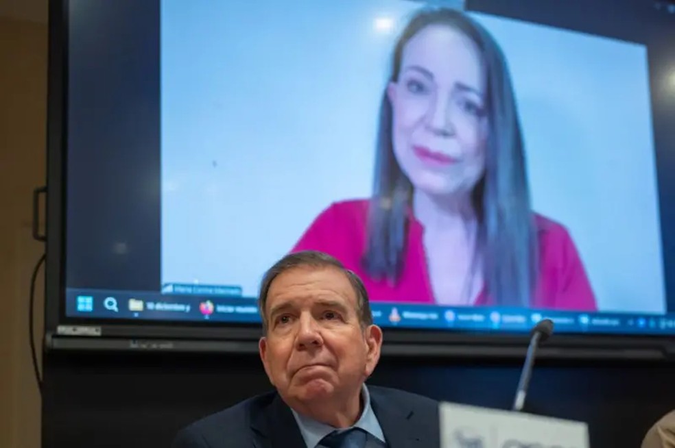 María Corina Machado conta que, desde que passou a viver na clandestinidade, seus únicos contatos com as pessoas ocorrem através das telas — Foto: Getty Images/BBC