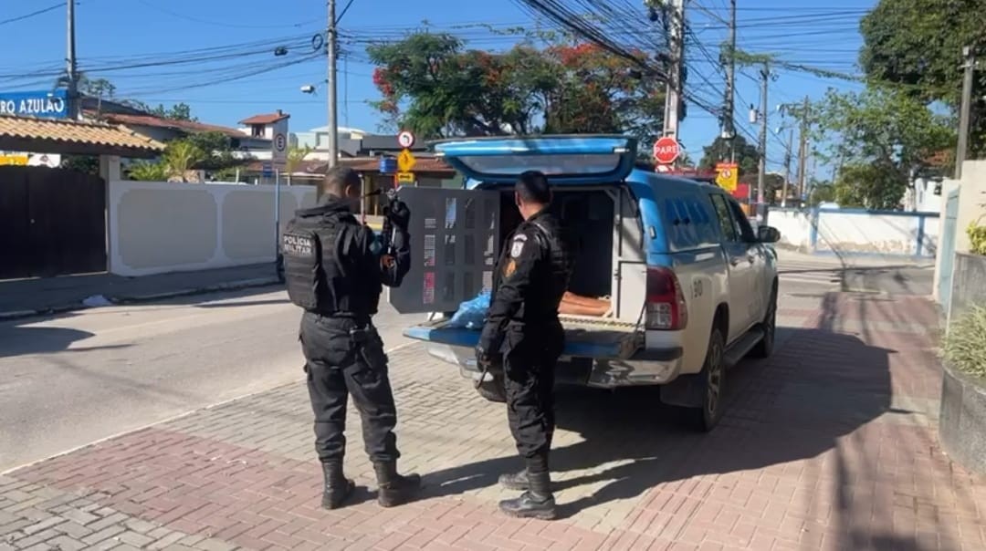 Homem é morto e outro é detido em confronto com a Polícia Militar em Maricá