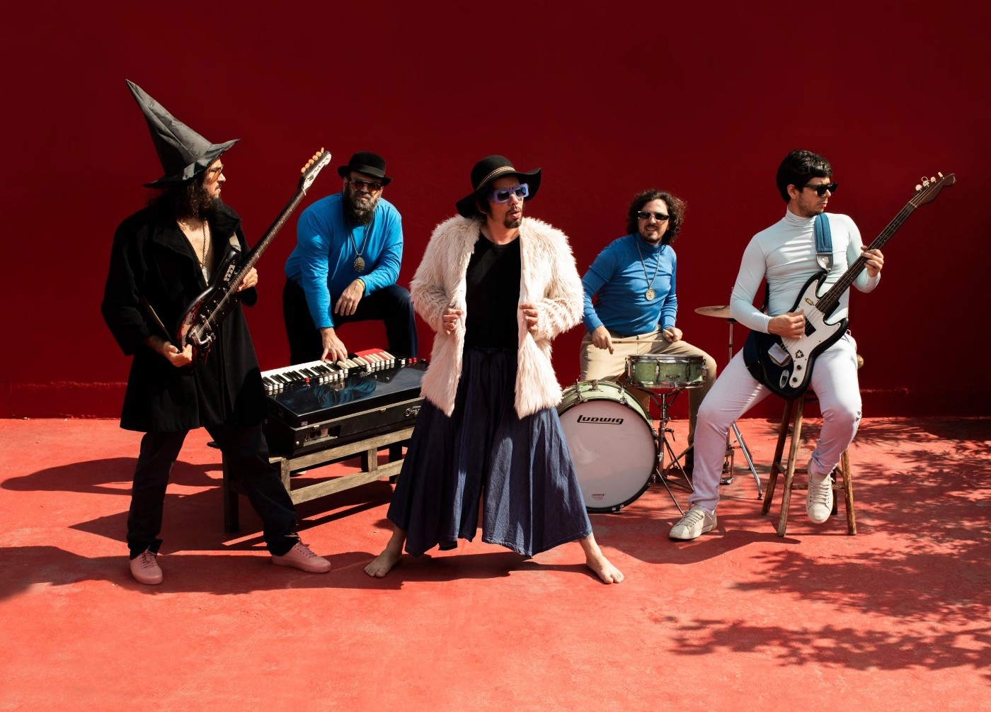 Banda Del Rey anuncia primeiro álbum, após duas décadas, com single ...