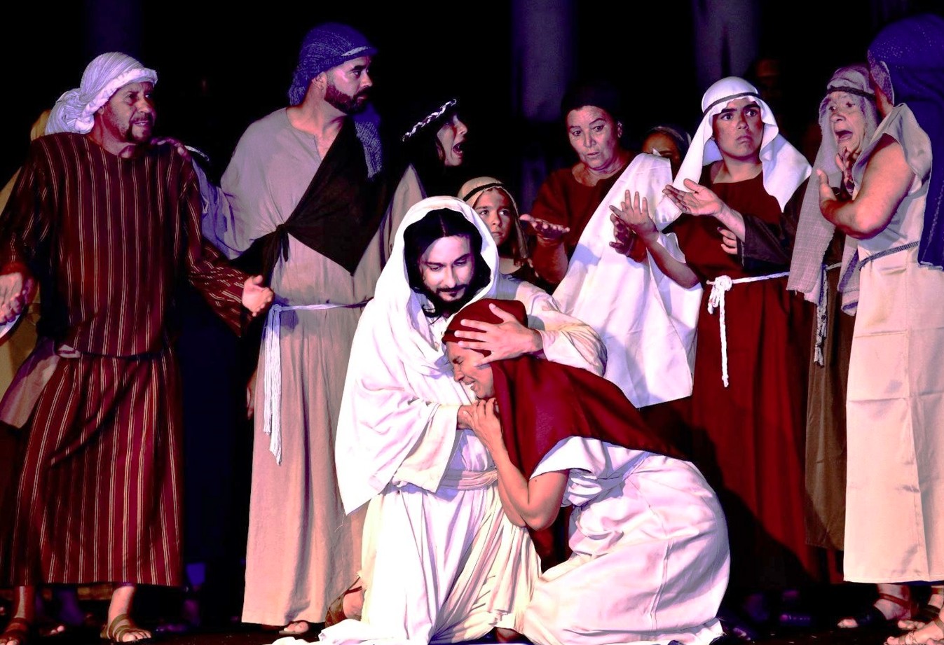 Espetáculo da Paixão de Cristo promete emocionar milhares em Caraguatatuba