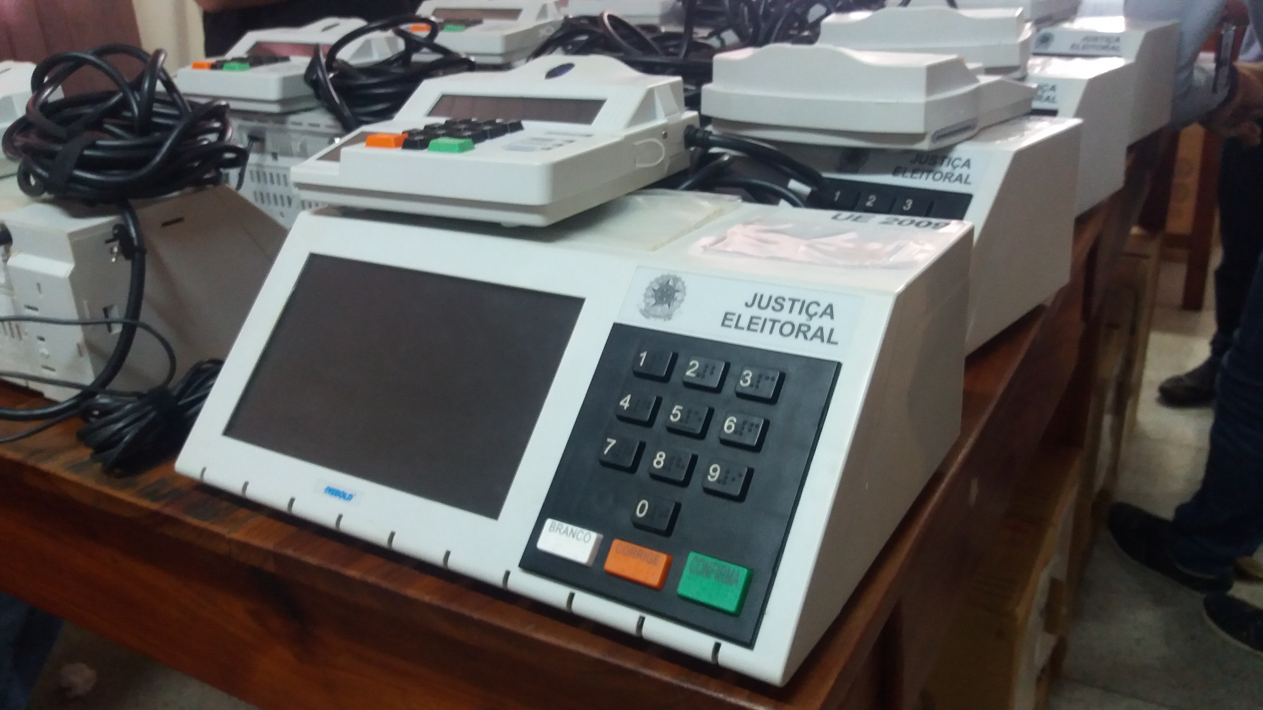 Eleições 2026: Urna eletrônica permanece sem mudanças significativas