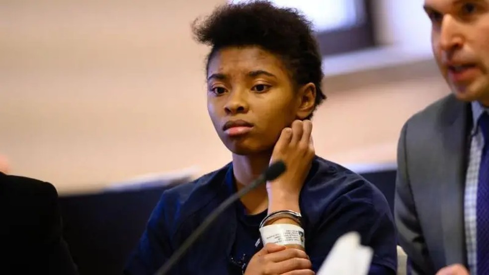 Jovem é condenada a 11 anos de prisão por matar seu abusador - Foto: Getty Images via BBC