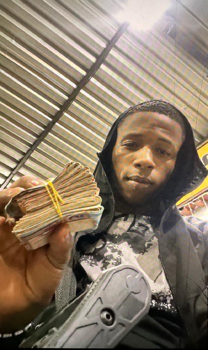 Homem com 47 passagens pela polícia por roubo a residências é preso; polícia o compara a ‘Pedro Dom’