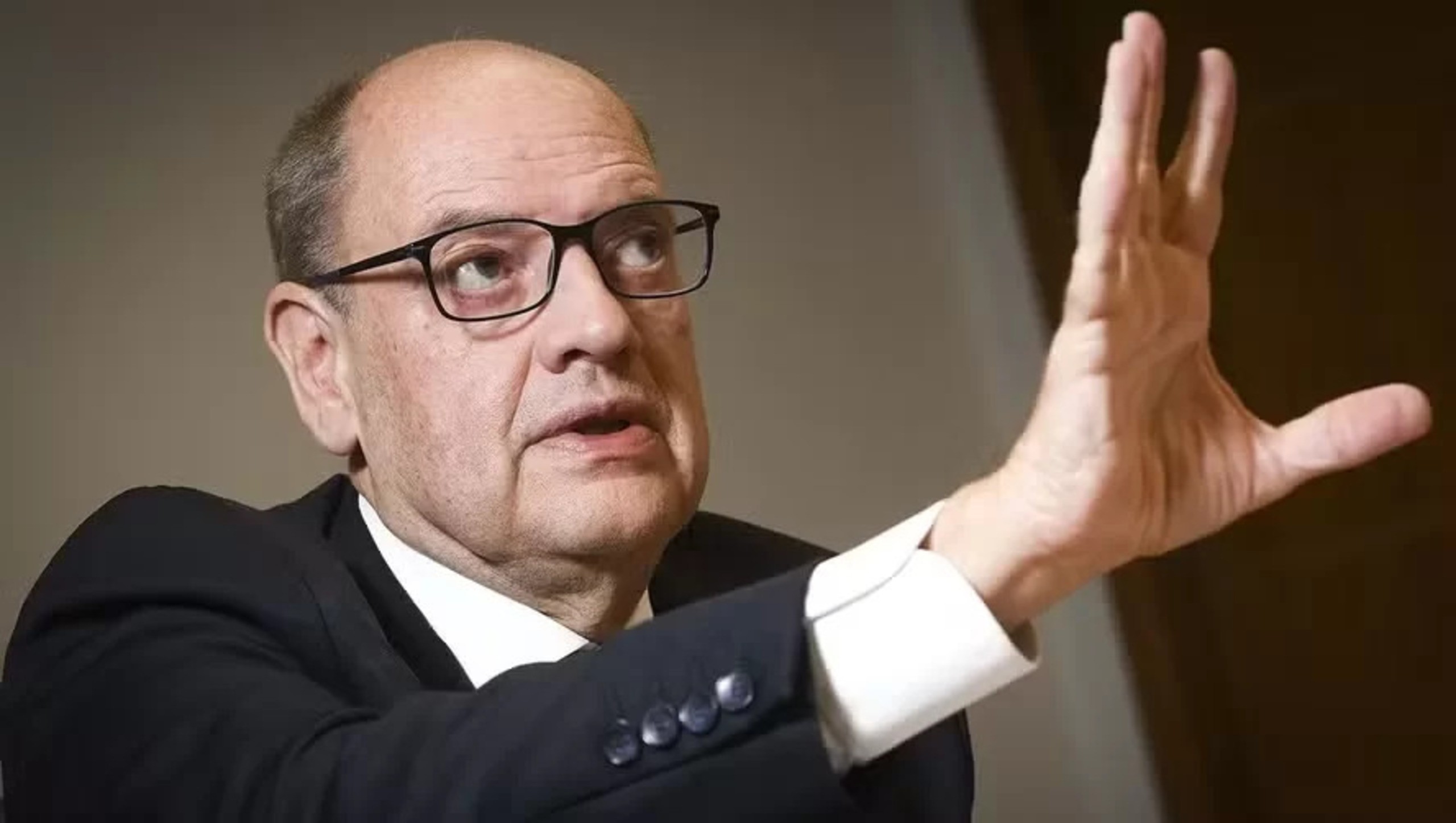 Em quase 40 dias, Couto demite 1,47 mil; novas exonerações atingem presidente do Inea e Rioprevidência