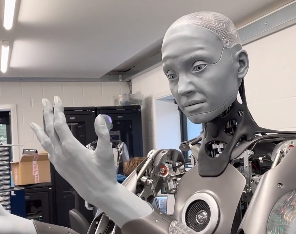 Vídeo: Robô Ameca chama atenção e 'assusta' por semelhança com humanos