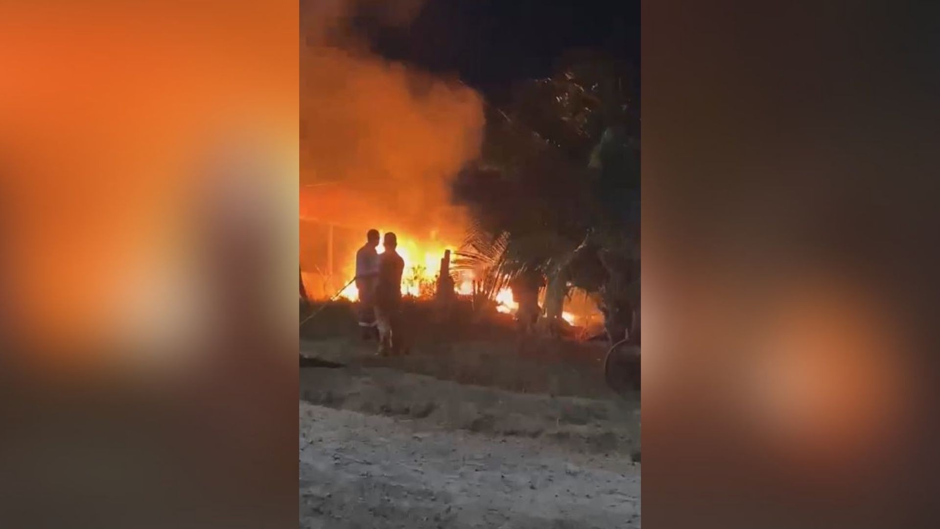 VÍDEO: incêndio destrói casa de madeira na Zona Norte de Macapá