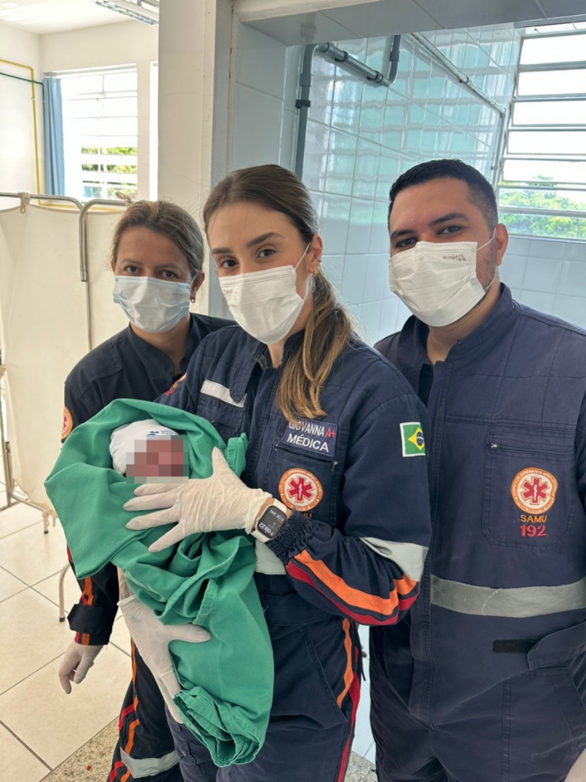 Samu é acionado para atender gestante e precisa realizar parto de emergência em residência em Potim, SP