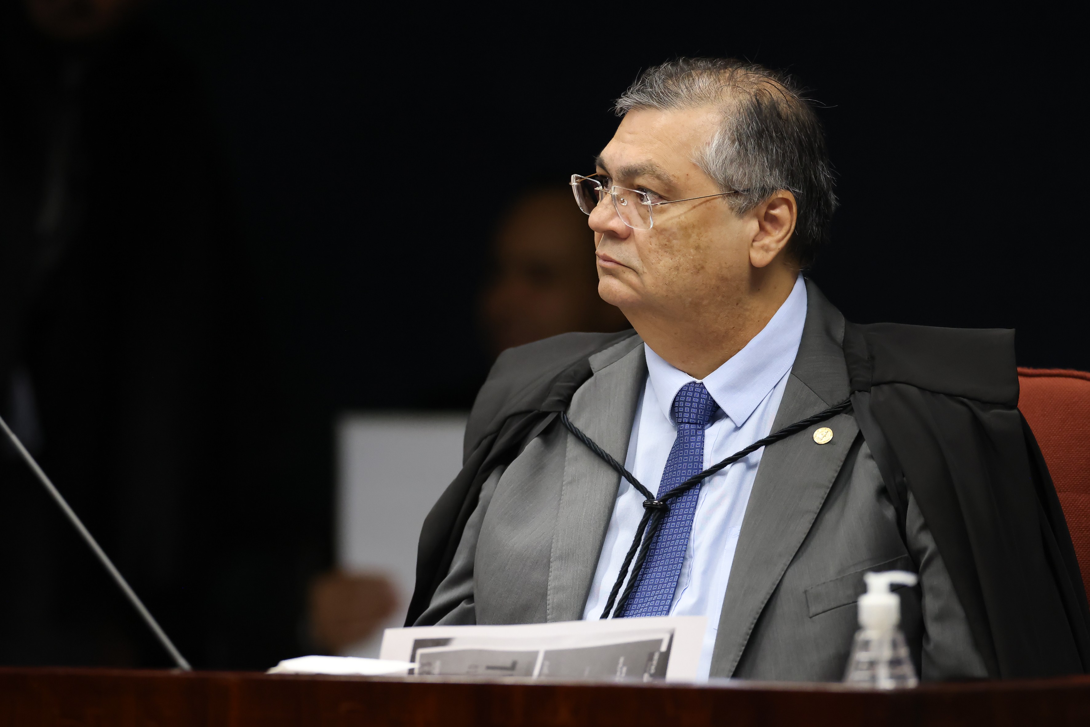 Dino diz que impositividade de emendas pode infringir separação entre os Poderes
